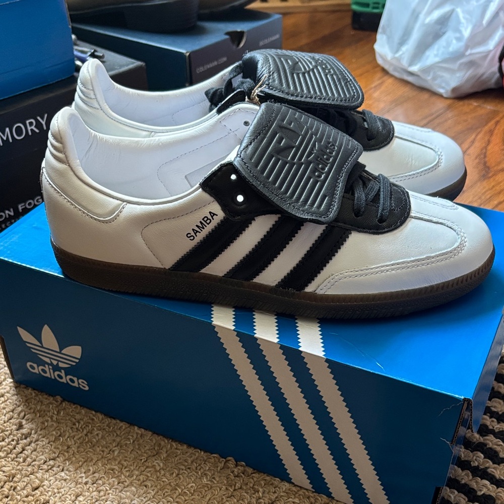 Adidas Samba LT Black White Sneakers MENS 7 WOMENS 8 NWT